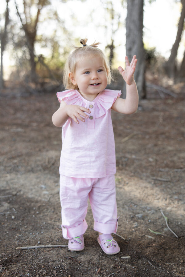 mace and co kids dubai linen frill top and pants two piece set, baby pink colour, perfect for playtime, casual wear and birthday parties