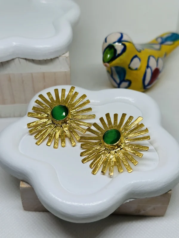 18 K gold plated Sun shaped Earring with A Green Crystal